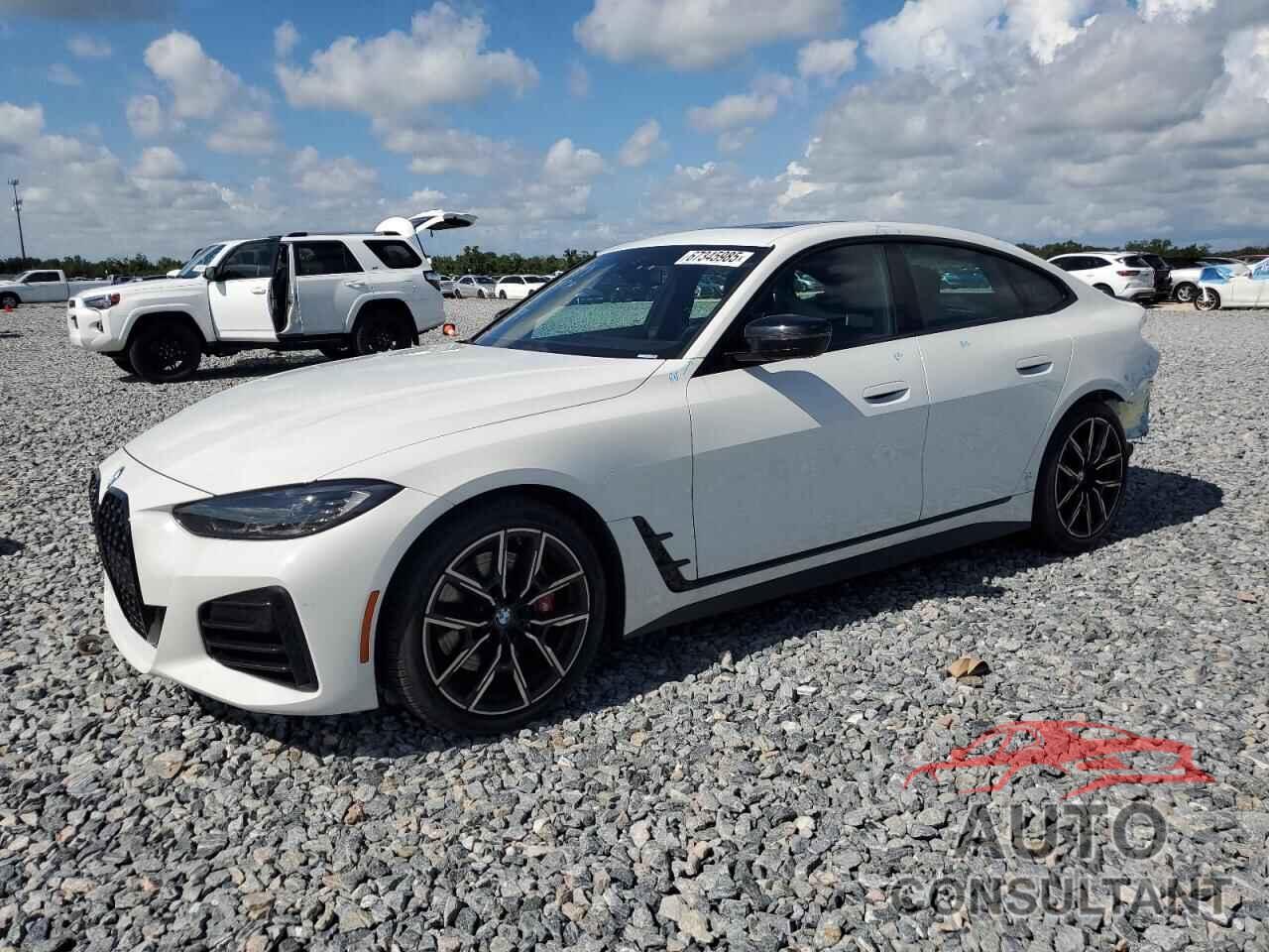 BMW 4 SERIES 2024 - WBA73AV04RFP78703