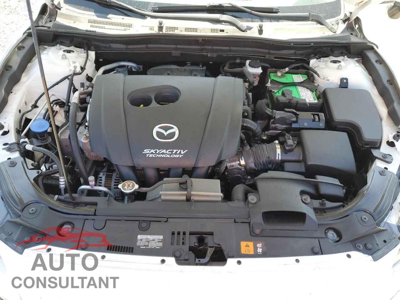 MAZDA 3 2018 - 3MZBN1V34JM202192