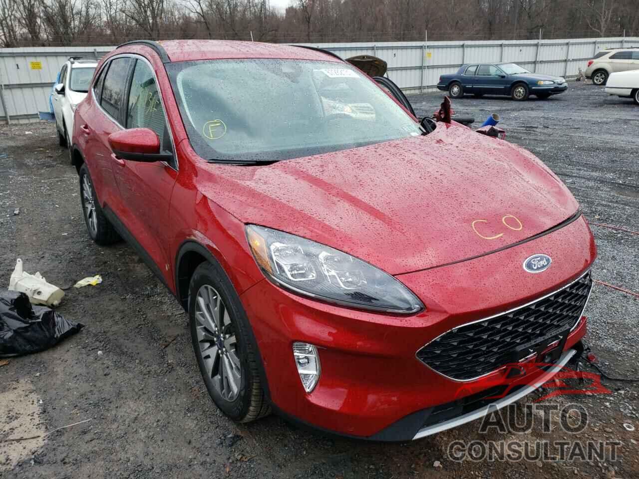 FORD ESCAPE 2021 - 1FMCU9J94MUA03402