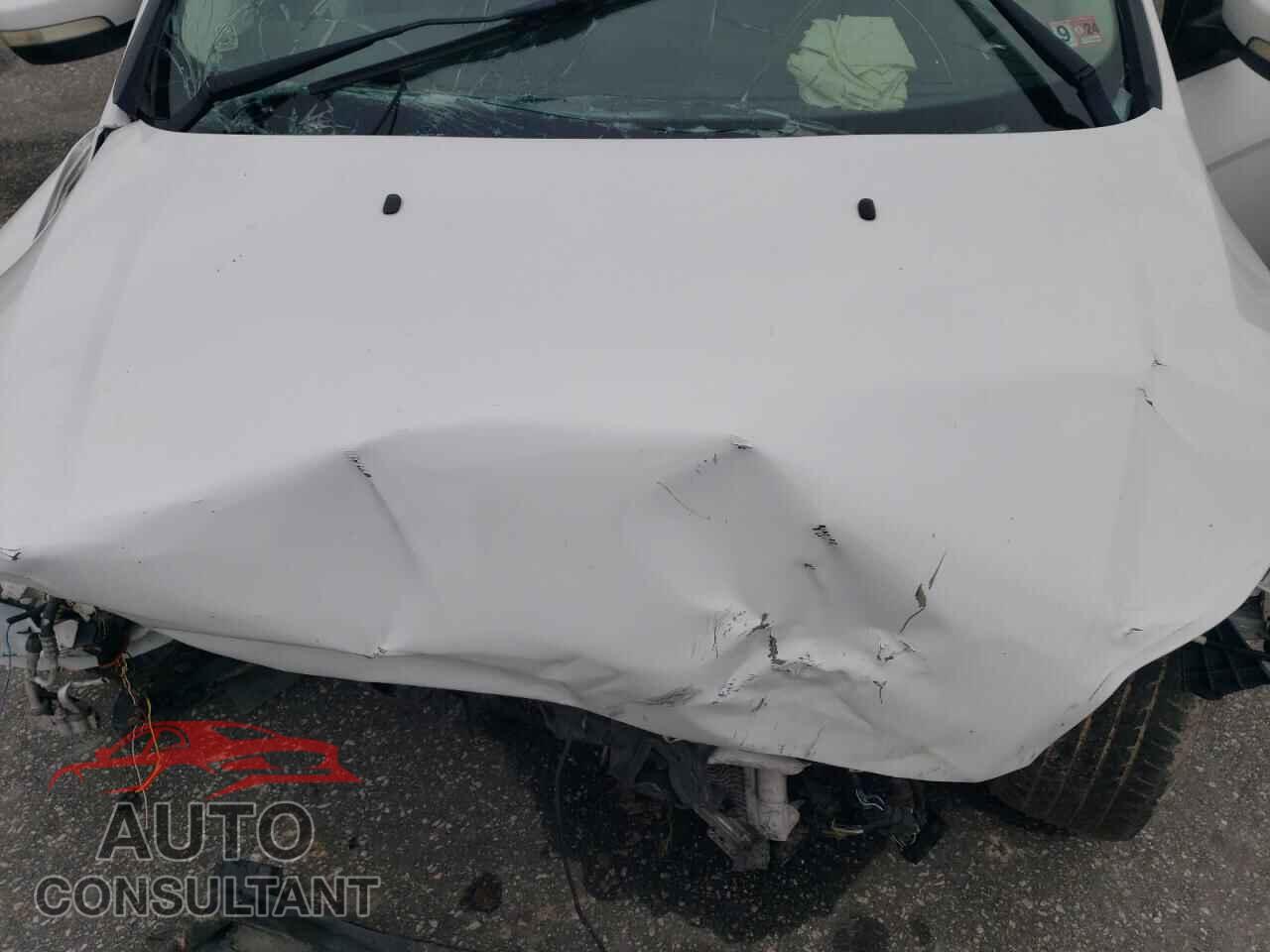 FORD FOCUS 2014 - 1FADP3F20EL249207