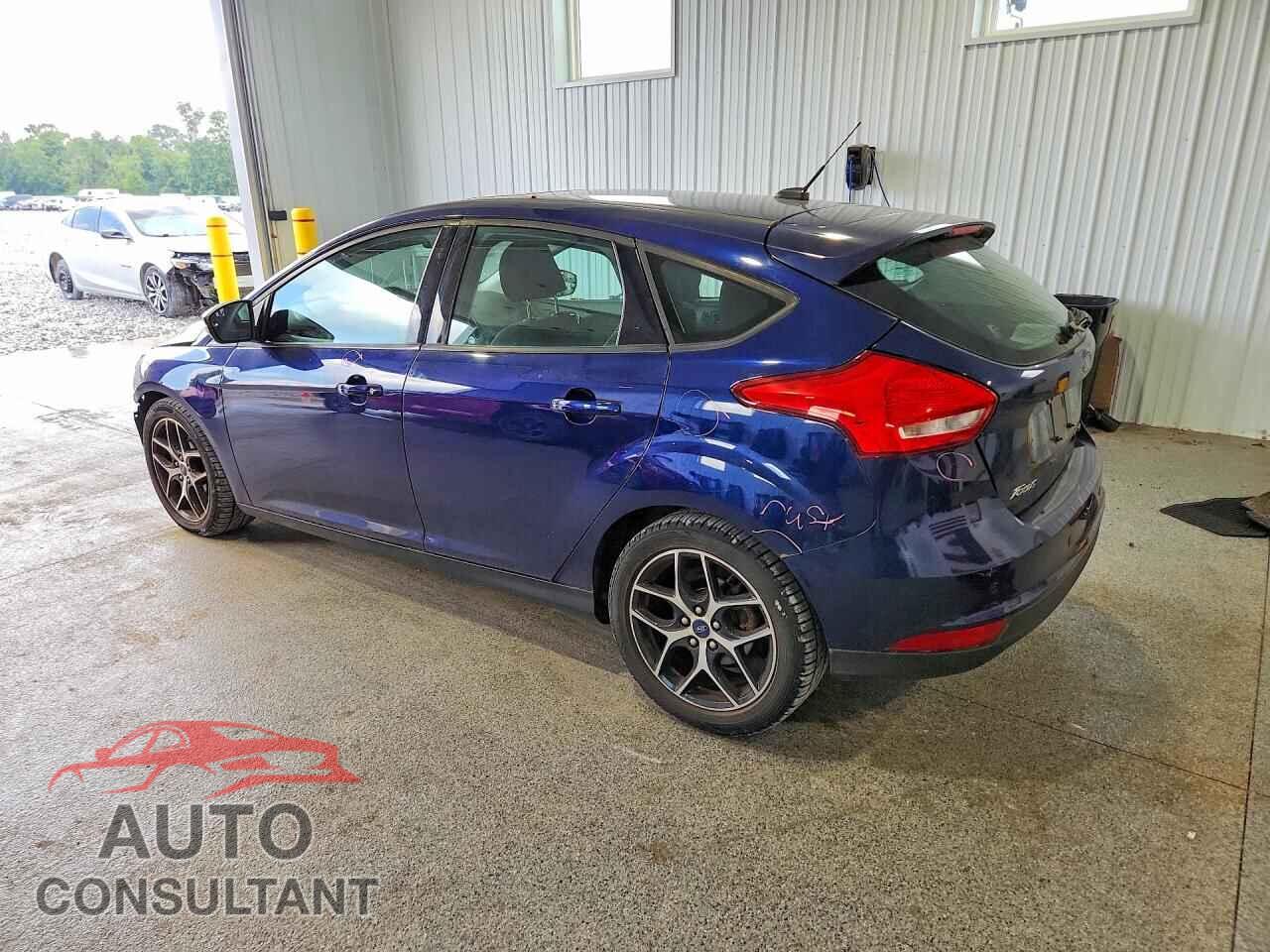 FORD FOCUS 2017 - 1FADP3M23HL213535