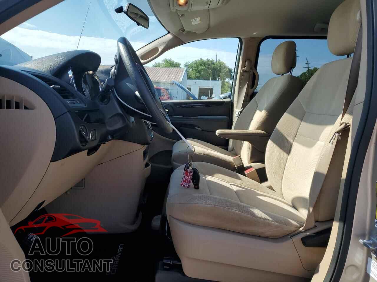 DODGE CARAVAN 2013 - 2C4RDGBG0DR700367