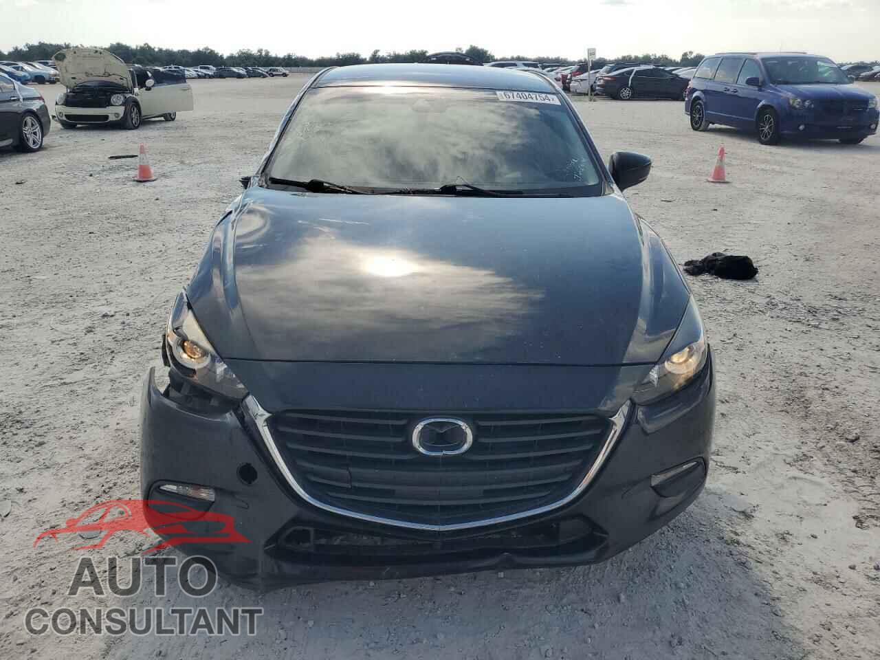 MAZDA 3 2017 - 3MZBN1V7XHM100490