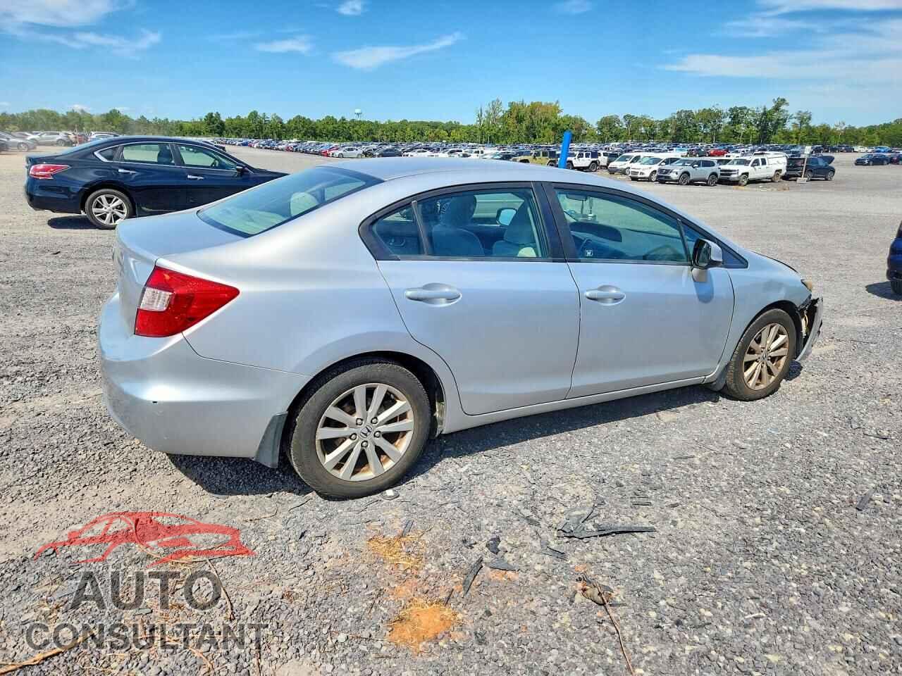 HONDA CIVIC 2012 - 2HGFB2F88CH608816