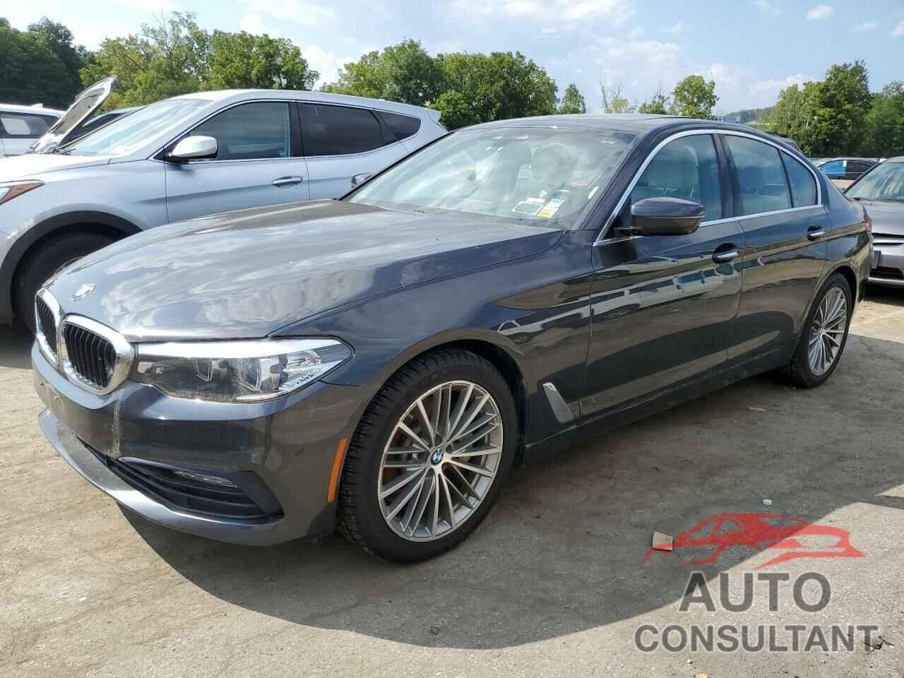 BMW 5 SERIES 2017 - WBAJA7C38HG904324