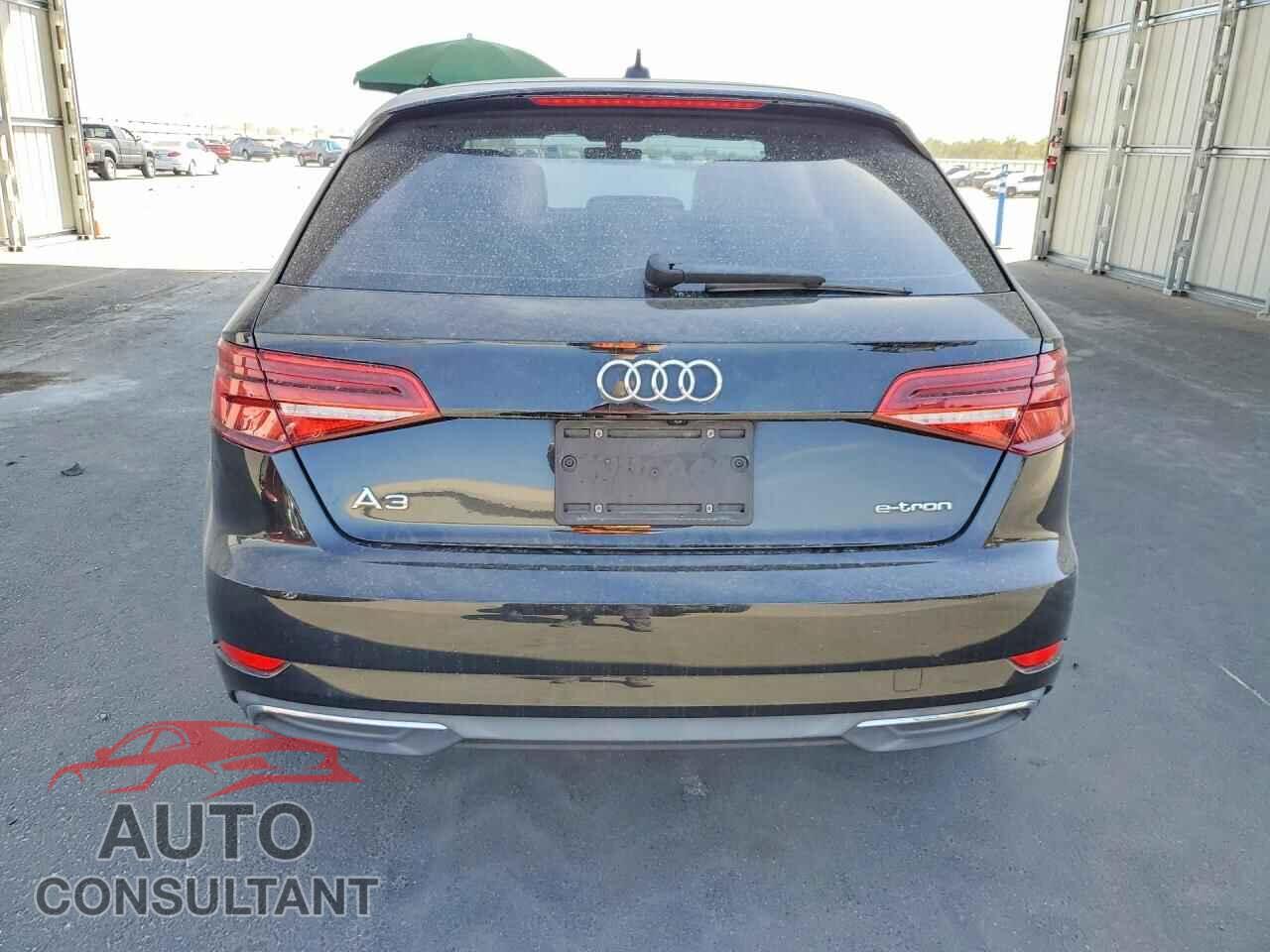 AUDI A3 2017 - WAUUPBFF4HA067532
