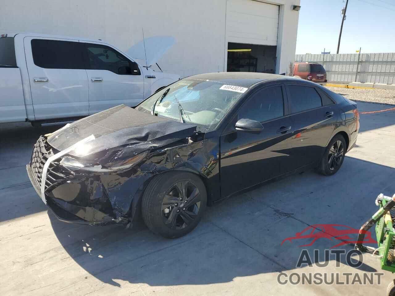 HYUNDAI ELANTRA 2023 - KMHLM4AJ8PU037151