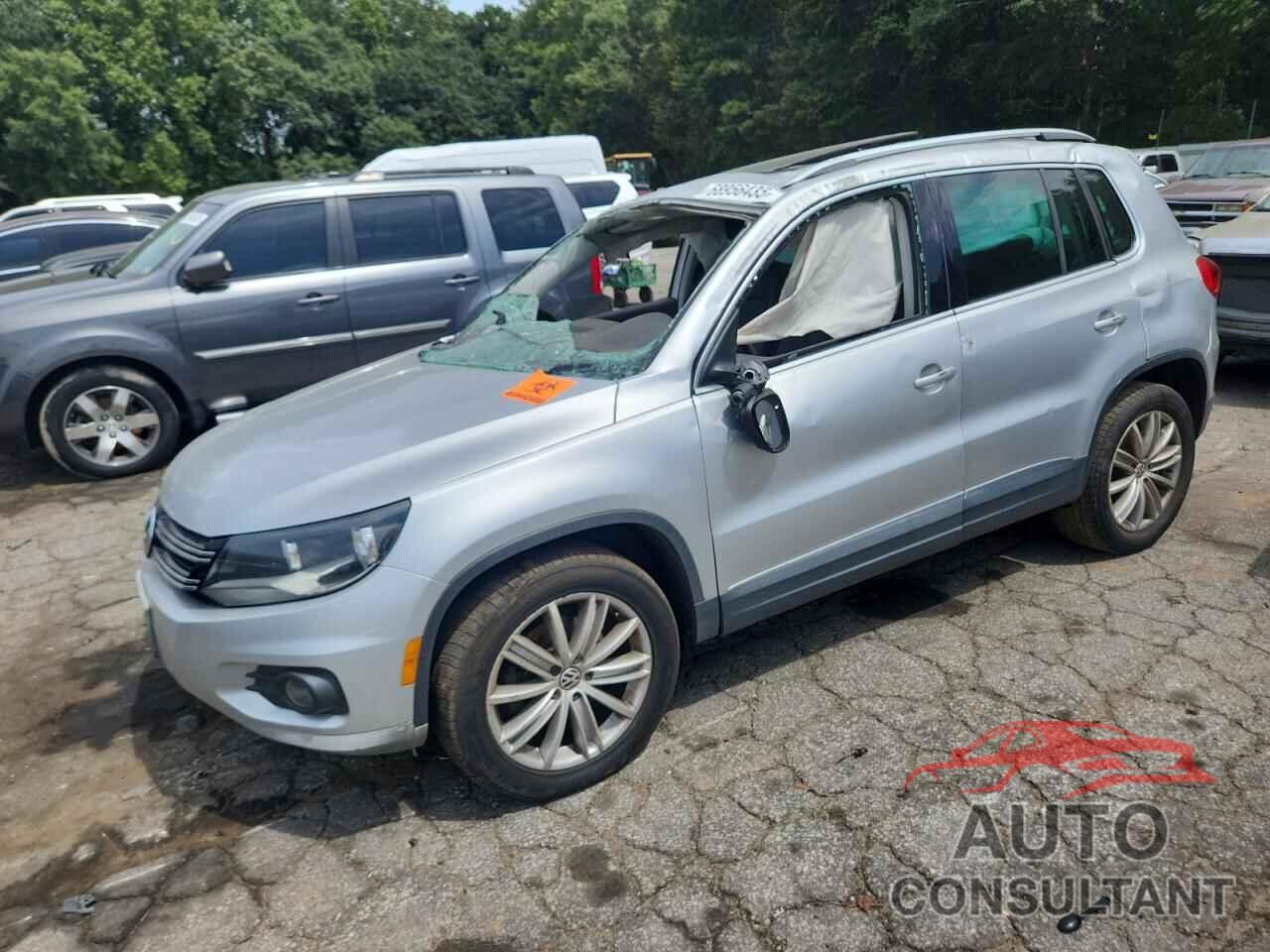 VOLKSWAGEN TIGUAN 2012 - WVGAV7AX2CW522670