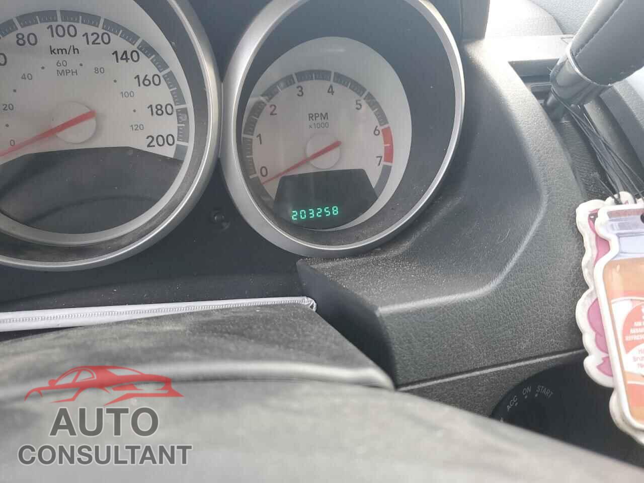 DODGE CARAVAN 2010 - 2D4RN4DE5AR425665