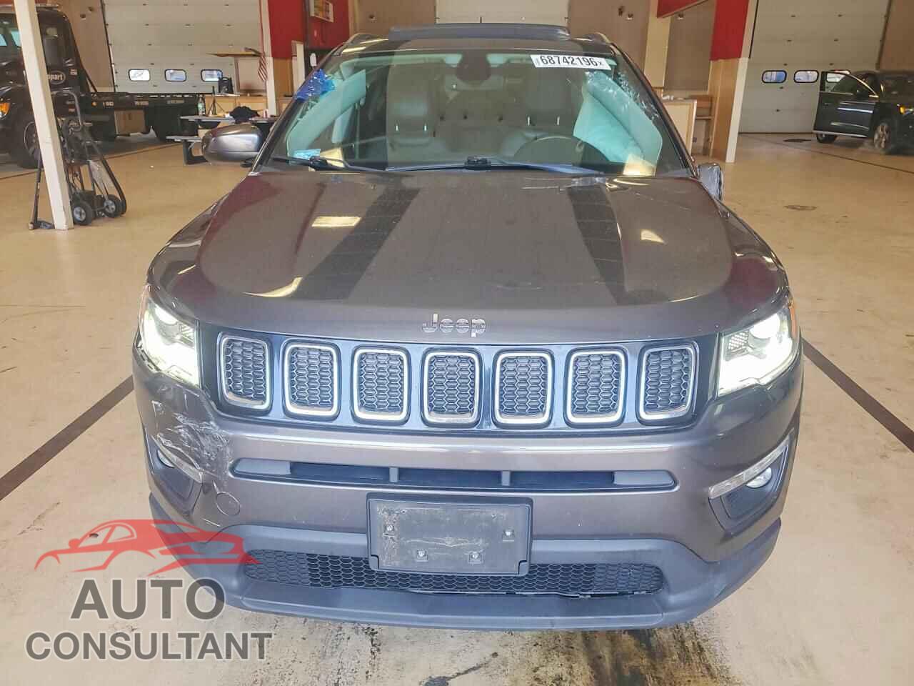 JEEP COMPASS 2019 - 3C4NJDBB4KT601149