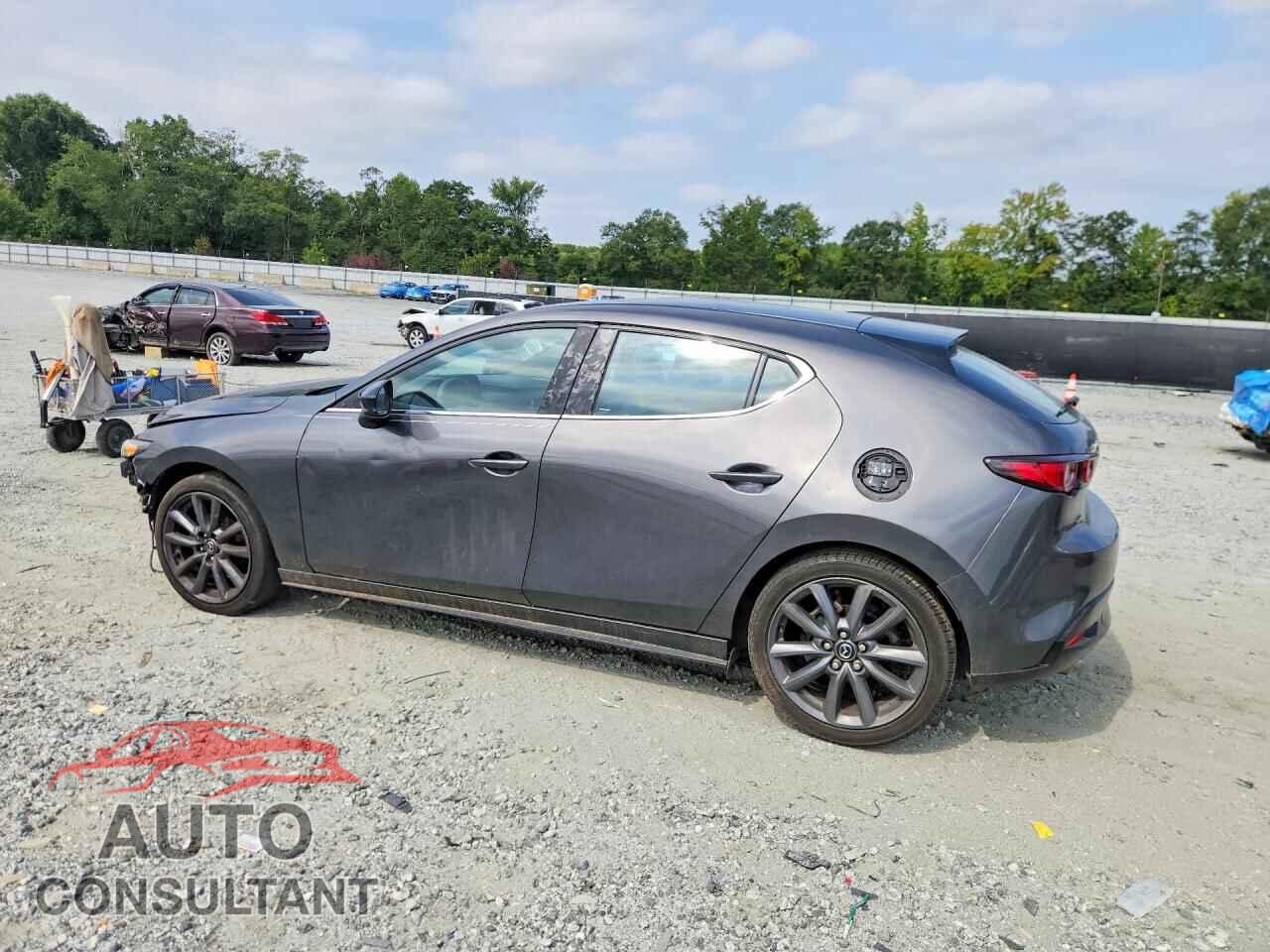 MAZDA 3 2021 - JM1BPALL7M1401559