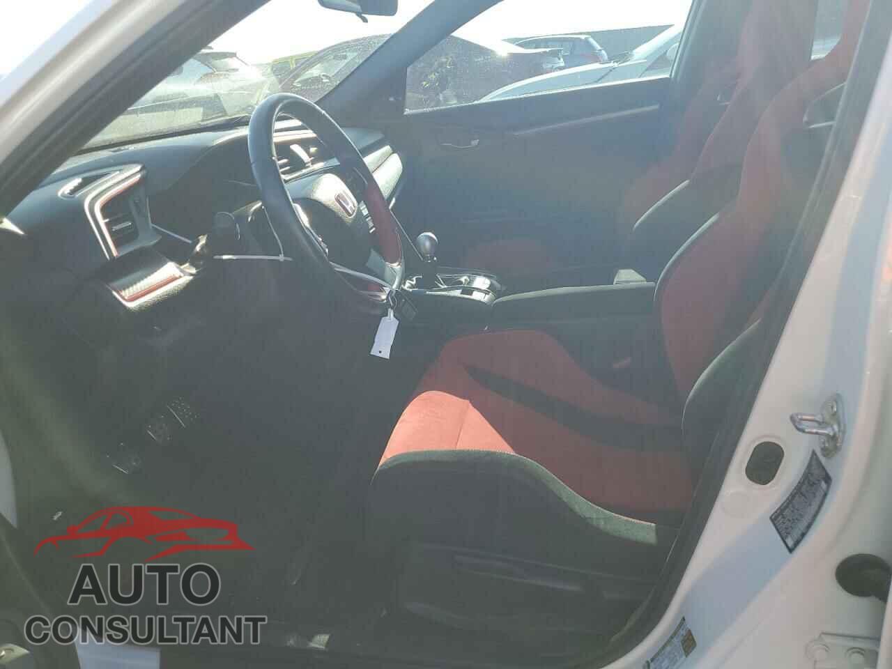HONDA CIVIC 2018 - SHHFK8G7XJU203565