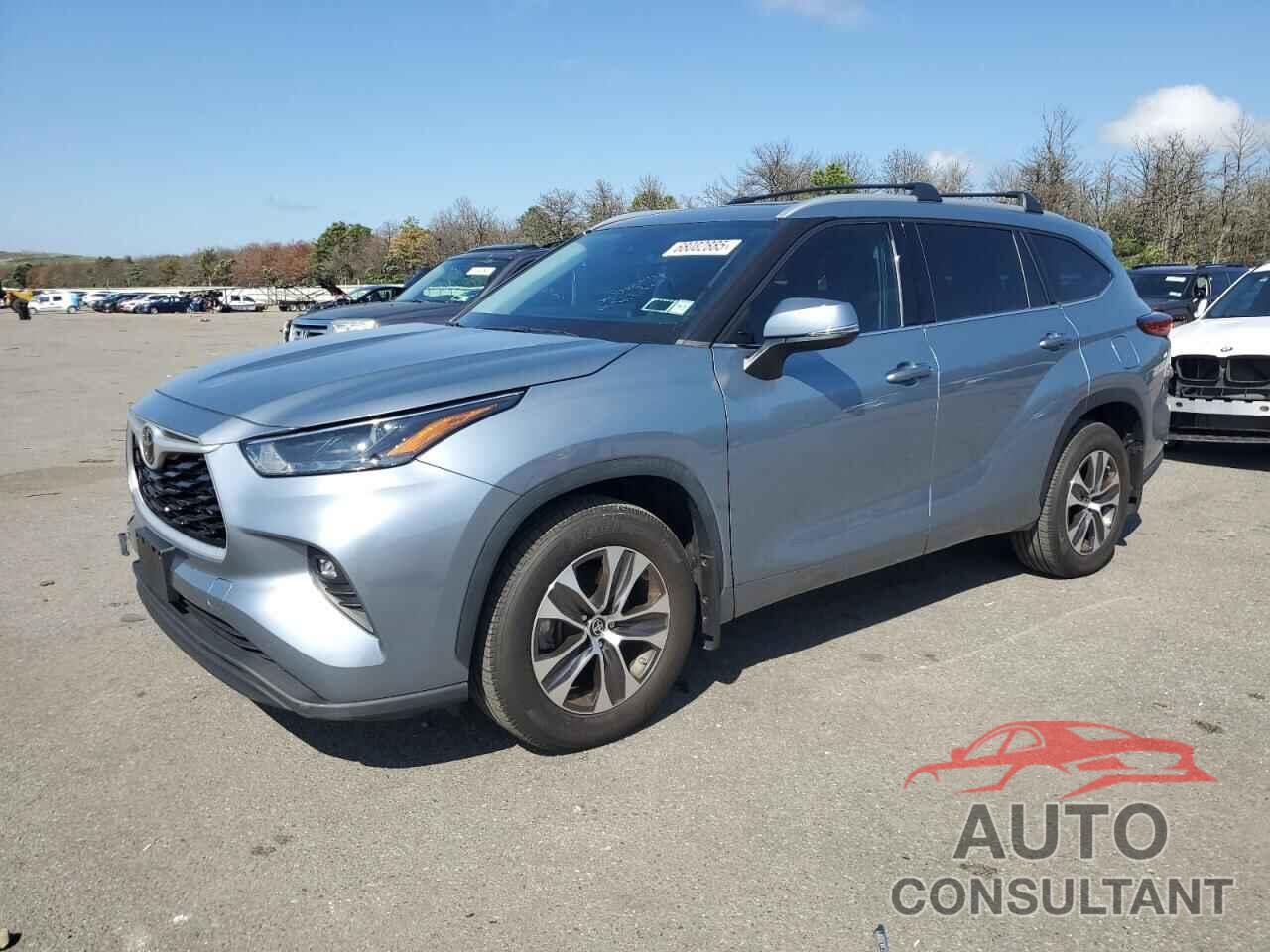 TOYOTA HIGHLANDER 2022 - 5TDGZRBH8NS205906