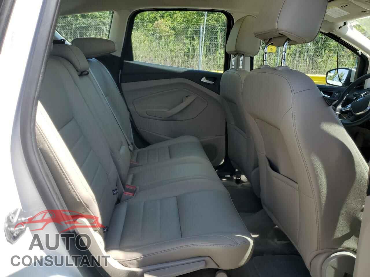 FORD CMAX 2016 - 1FADP5BU0GL107364