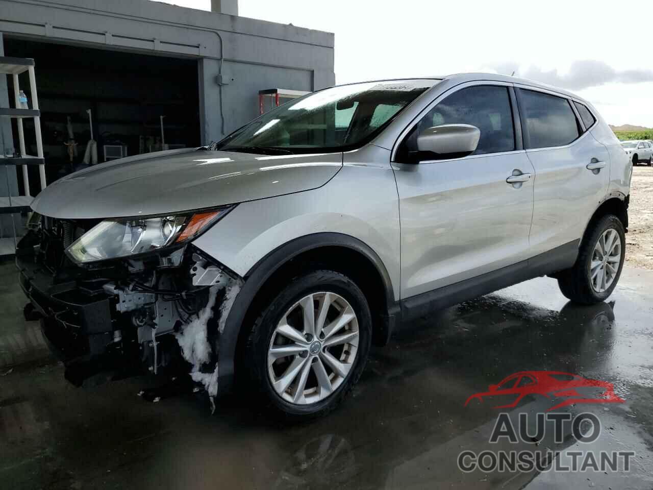 NISSAN ROGUE 2018 - JN1BJ1CP1JW187481