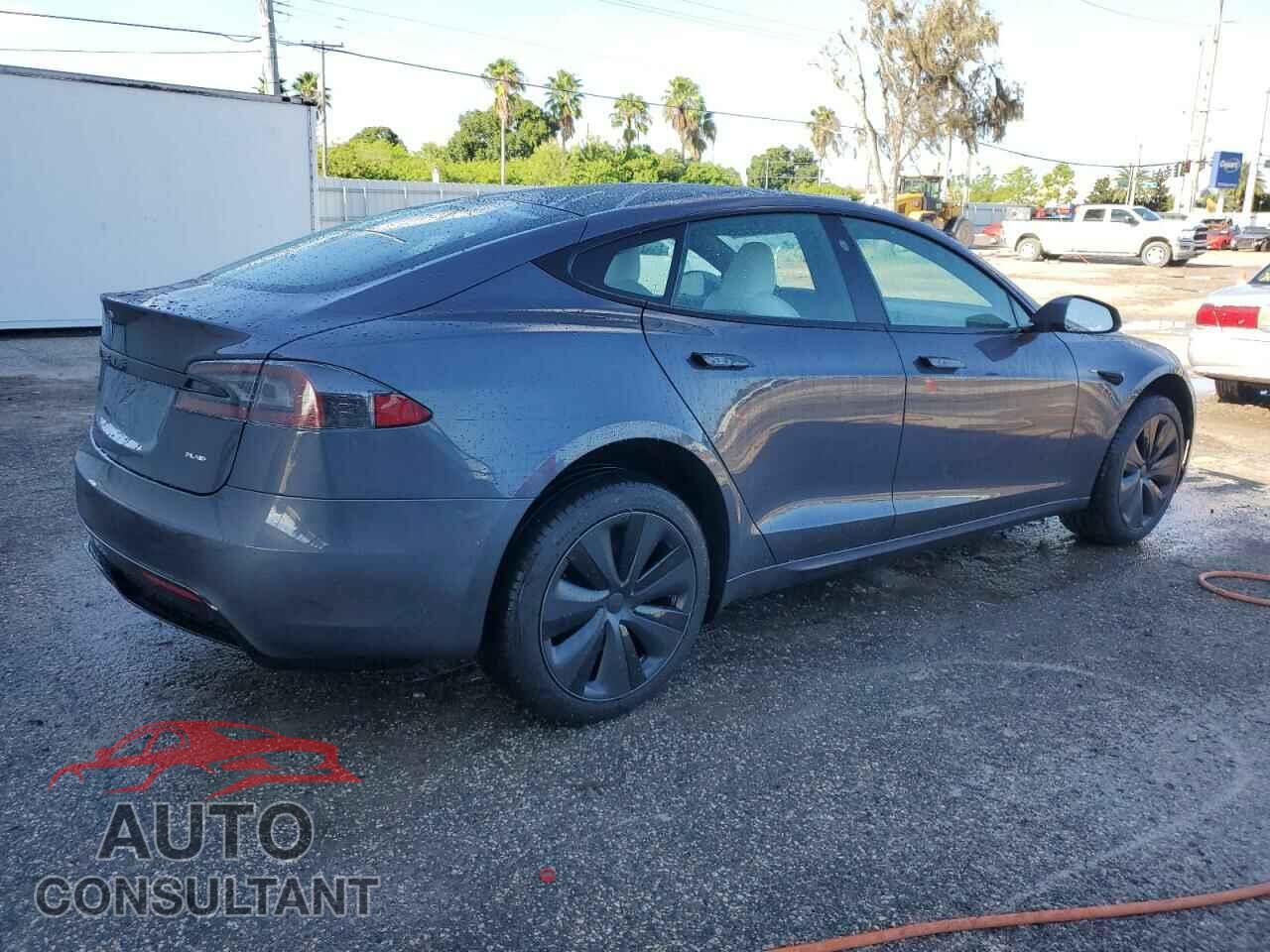 TESLA MODEL S 2021 - 5YJSA1E60MF452031