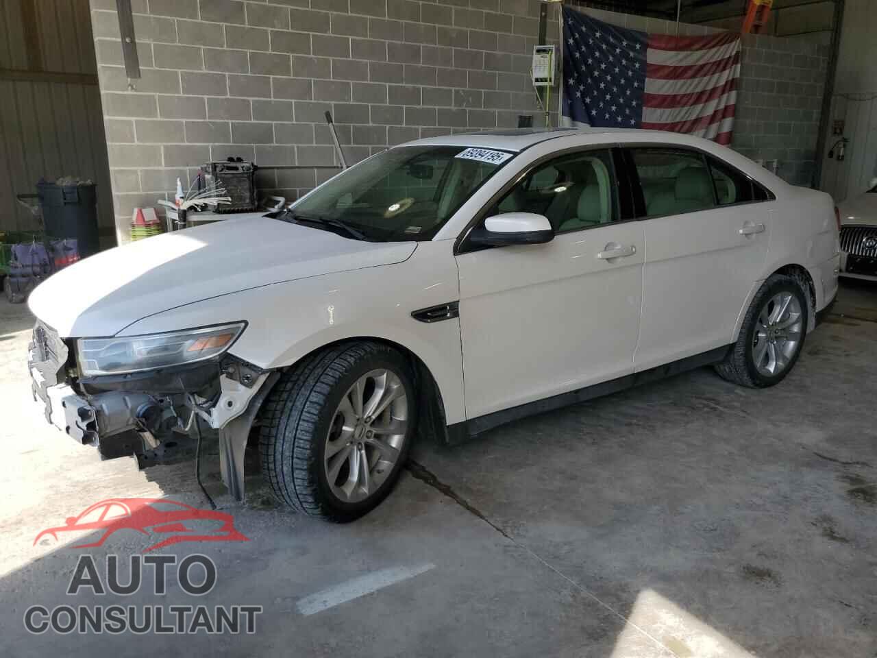 FORD TAURUS 2013 - 1FAHP2E81DG190872