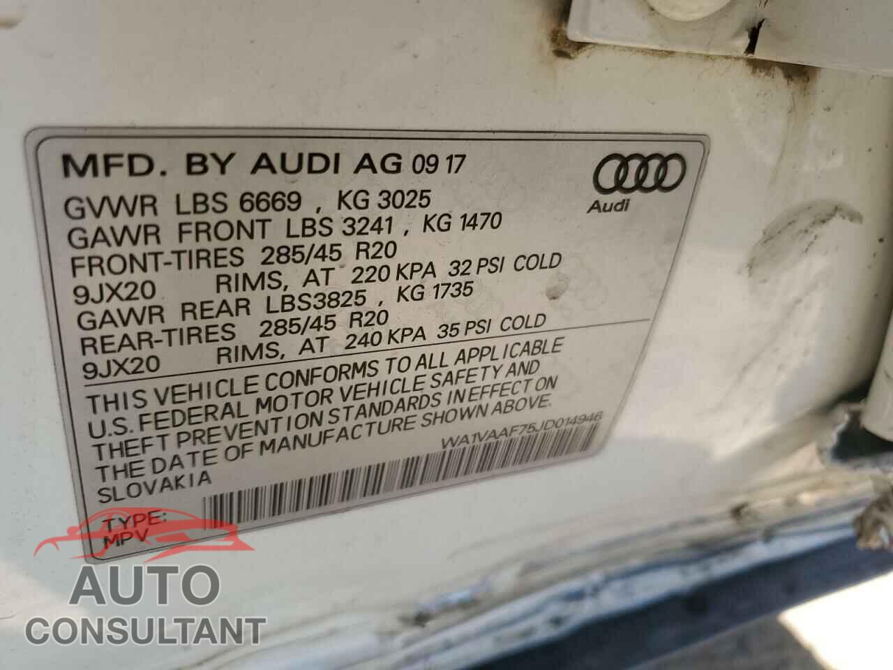 AUDI Q7 2018 - WA1VAAF75JD014946