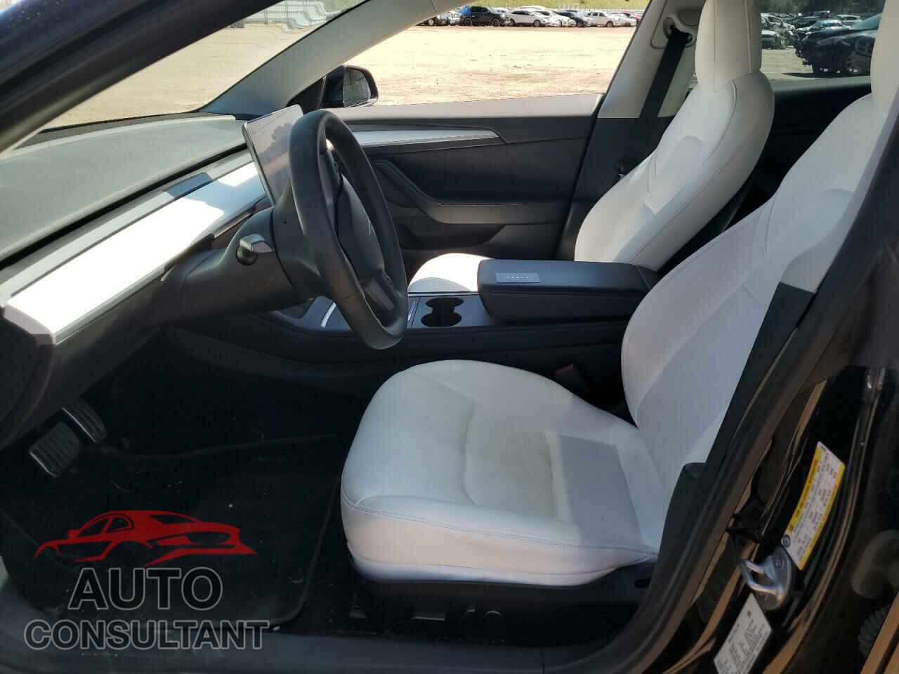 TESLA MODEL 3 2021 - 5YJ3E1EB9MF052538