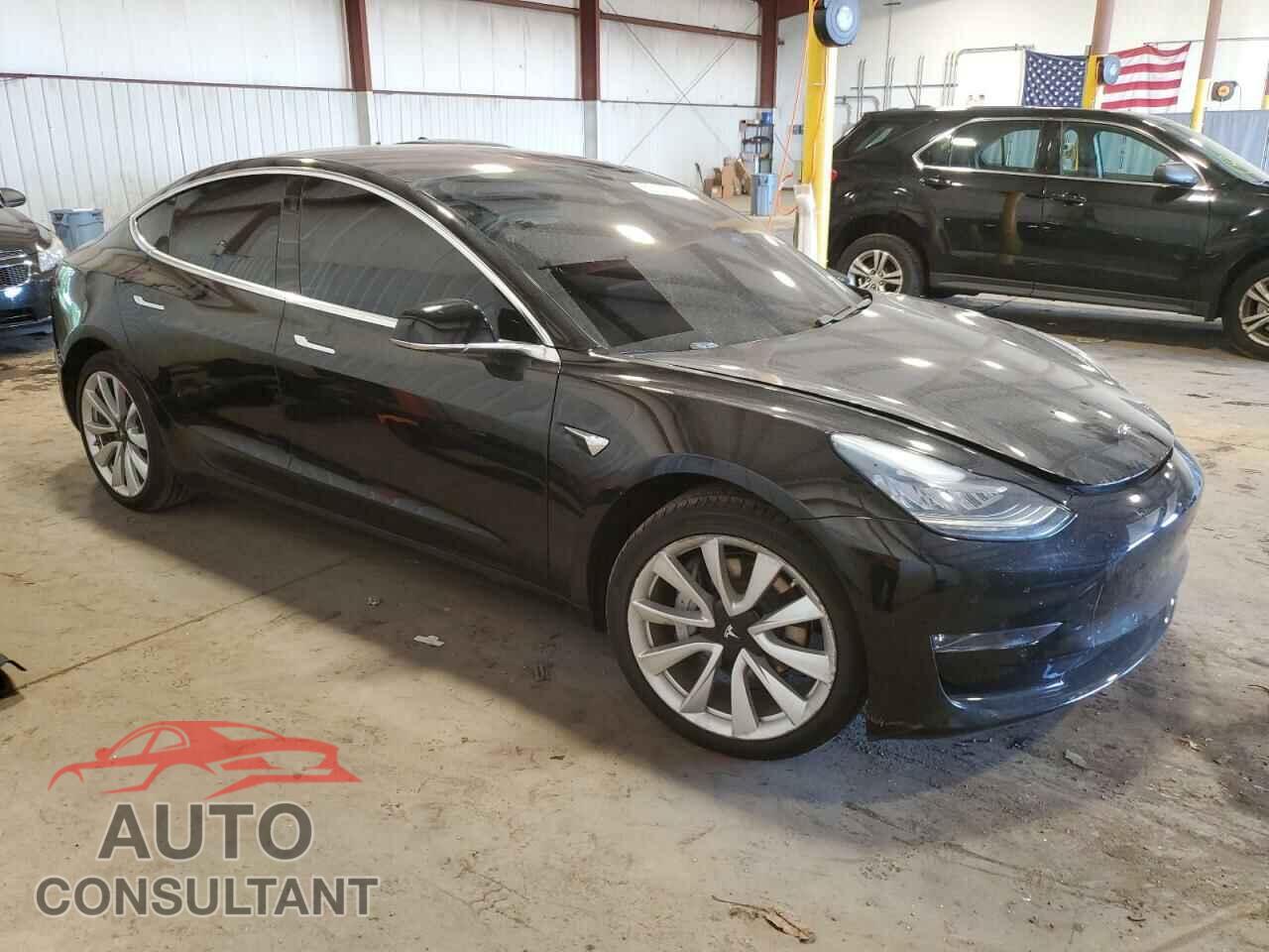 TESLA MODEL 3 2018 - 5YJ3E1EB5JF086584