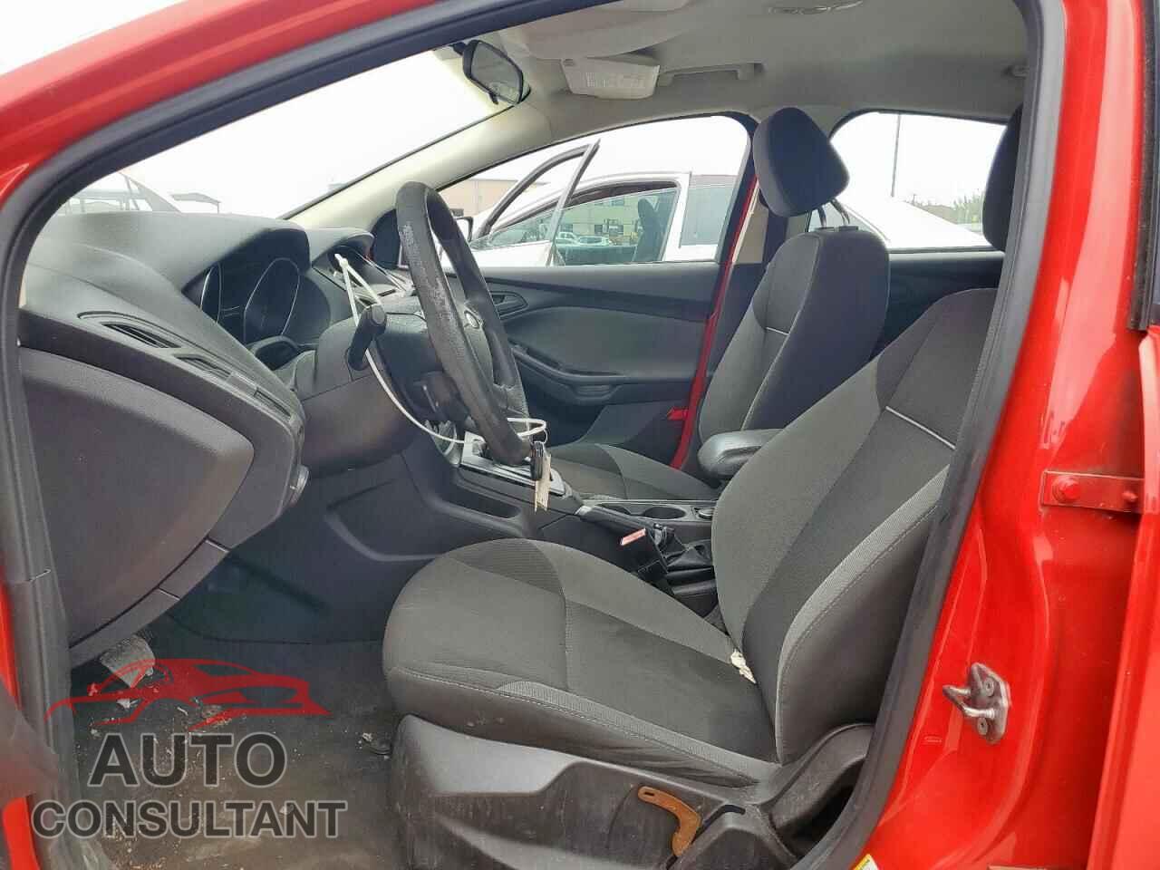 FORD FOCUS 2012 - 1FAHP3K22CL373242