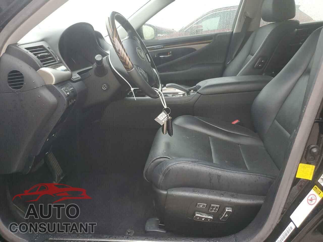 LEXUS LS460 2016 - JTHBL5EF2G5141058