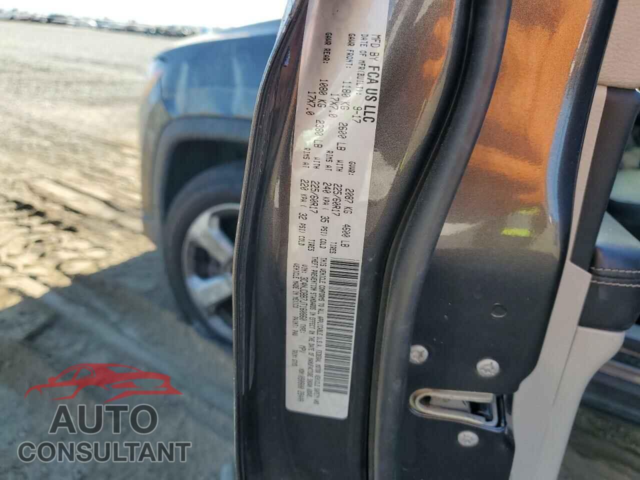 JEEP COMPASS 2018 - 3C4NJDBB7JT160860
