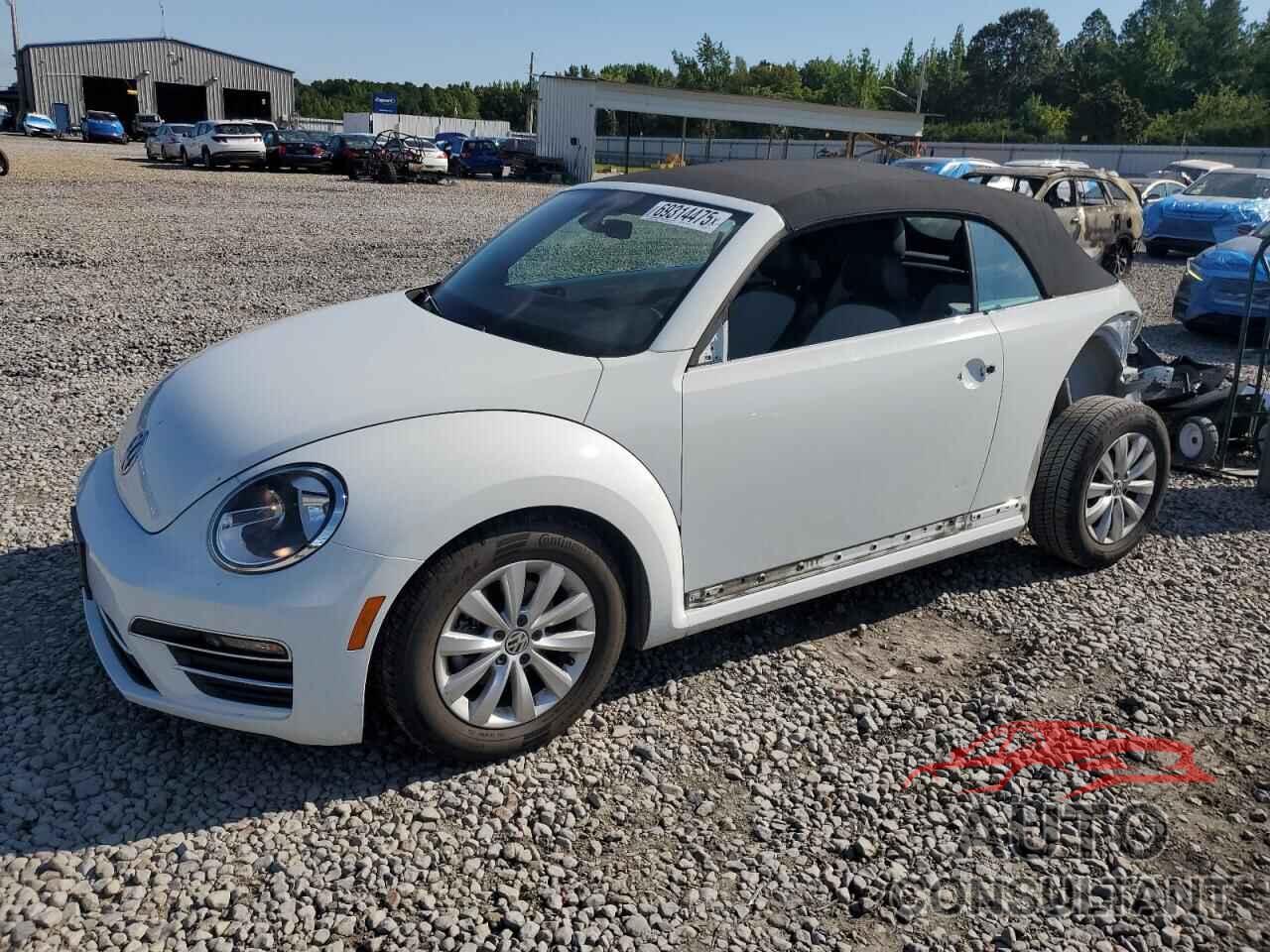 VOLKSWAGEN BEETLE 2017 - 3VW517AT4HM805381