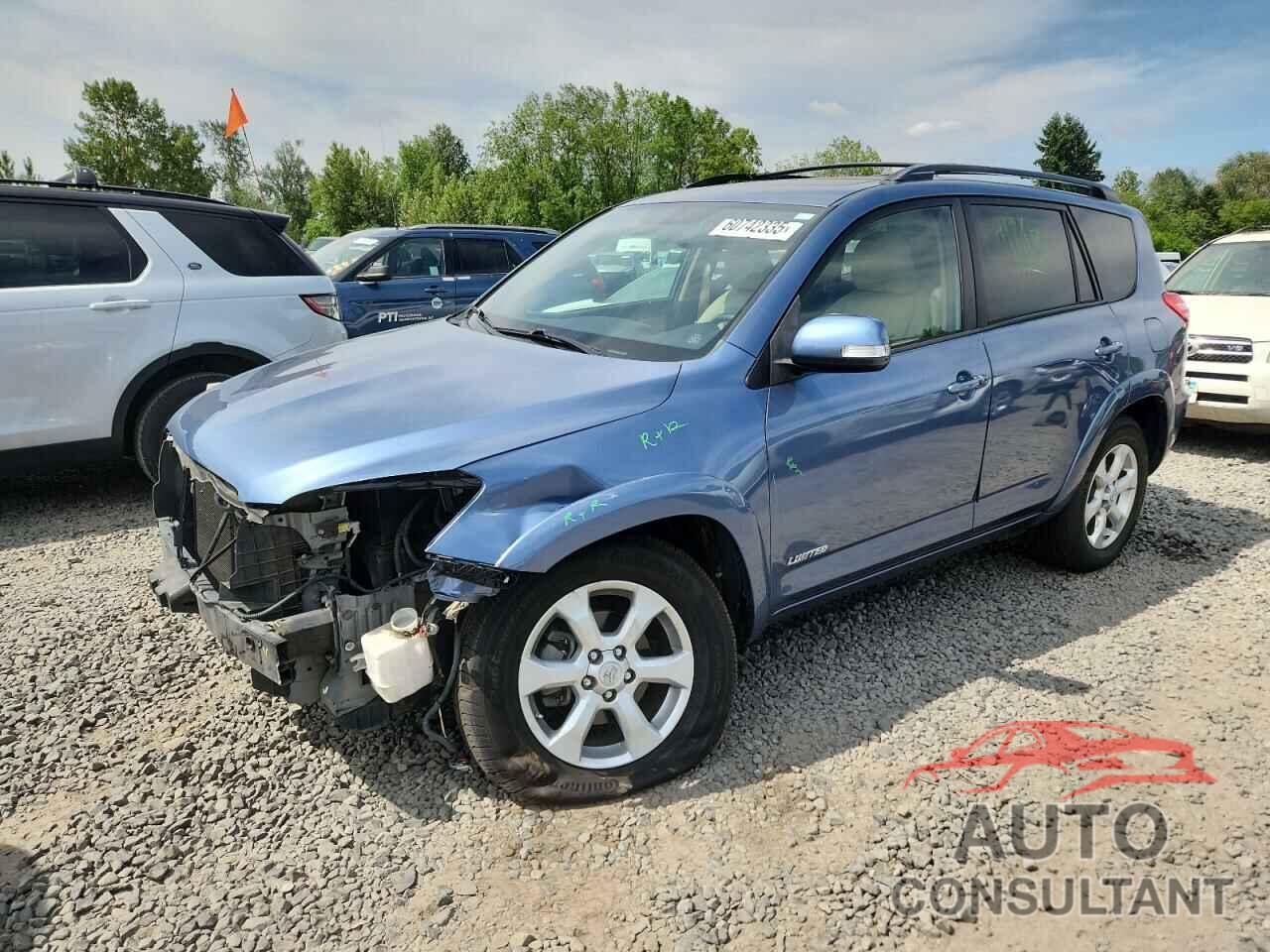 TOYOTA RAV4 2009 - JTMBK31VX9D008272