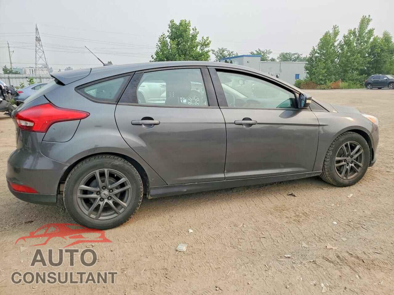 FORD FOCUS 2017 - 1FADP3K28HL261213