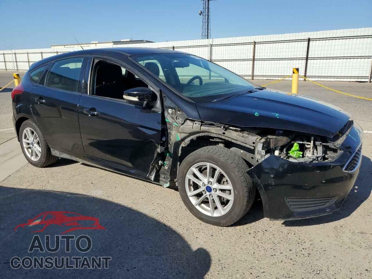 FORD FOCUS 2017 - 1FADP3K27HL290802