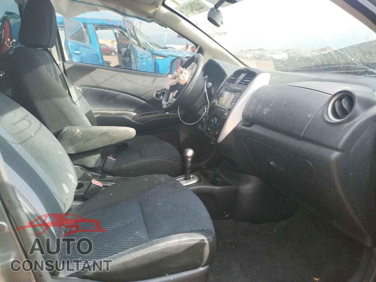 NISSAN VERSA 2016 - 3N1CE2CP1GL410311