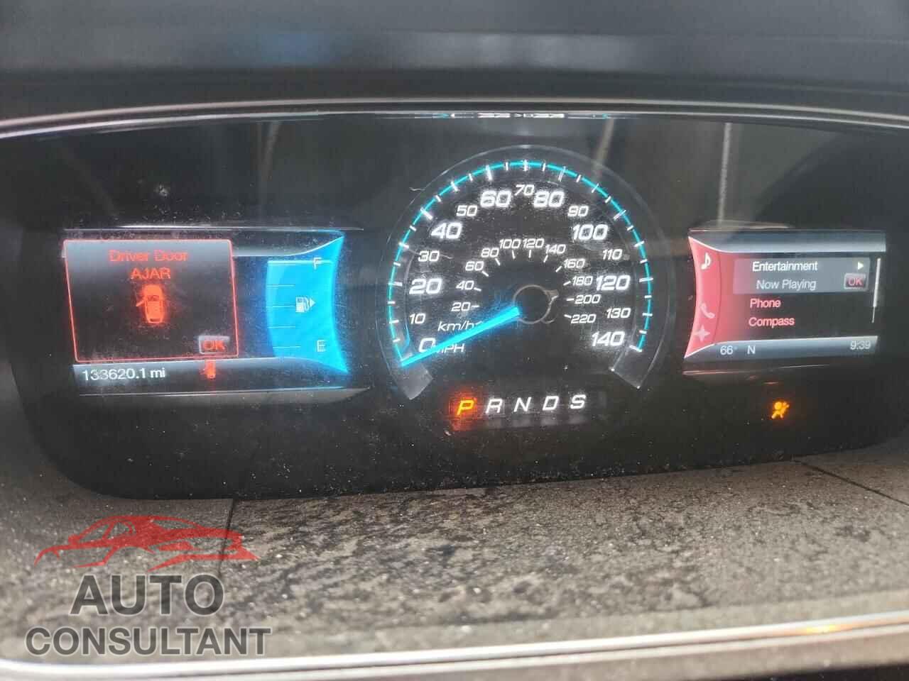FORD TAURUS 2013 - 1FAHP2E82DG111340