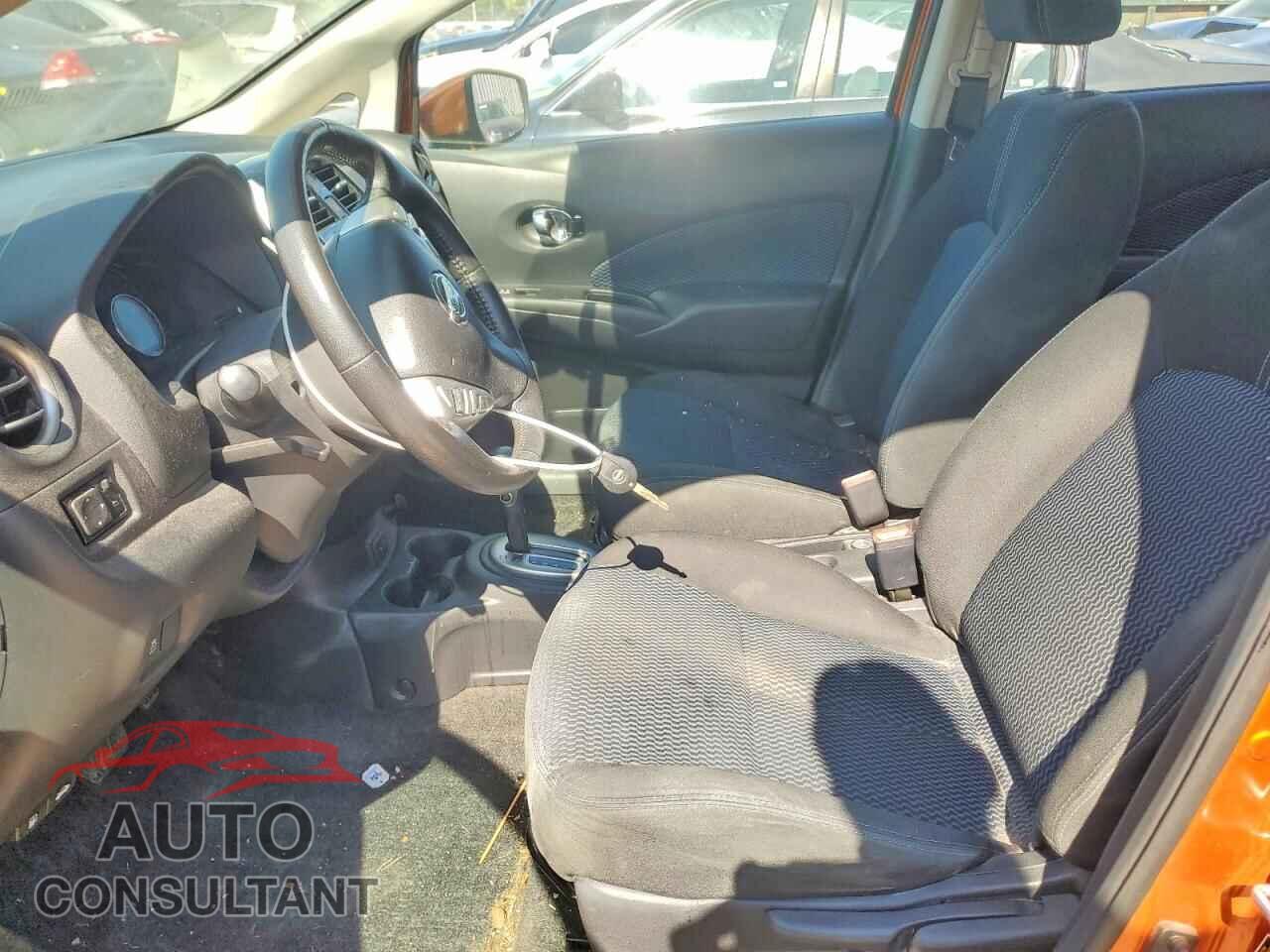NISSAN VERSA 2017 - 3N1CE2CP2HL358043