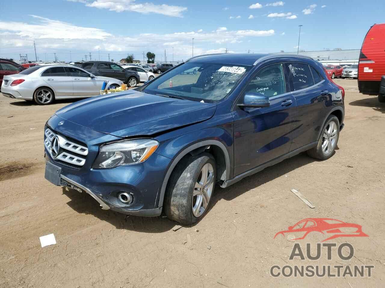 MERCEDES-BENZ GLA-CLASS 2019 - WDCTG4EB4KJ619461