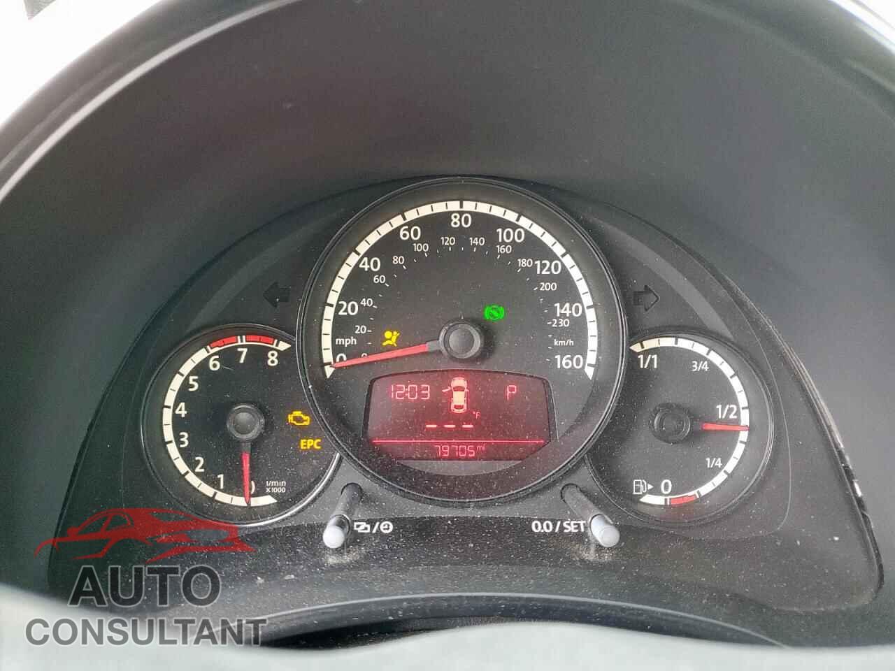 VOLKSWAGEN BEETLE 2013 - 3VWFP7AT7DM632629