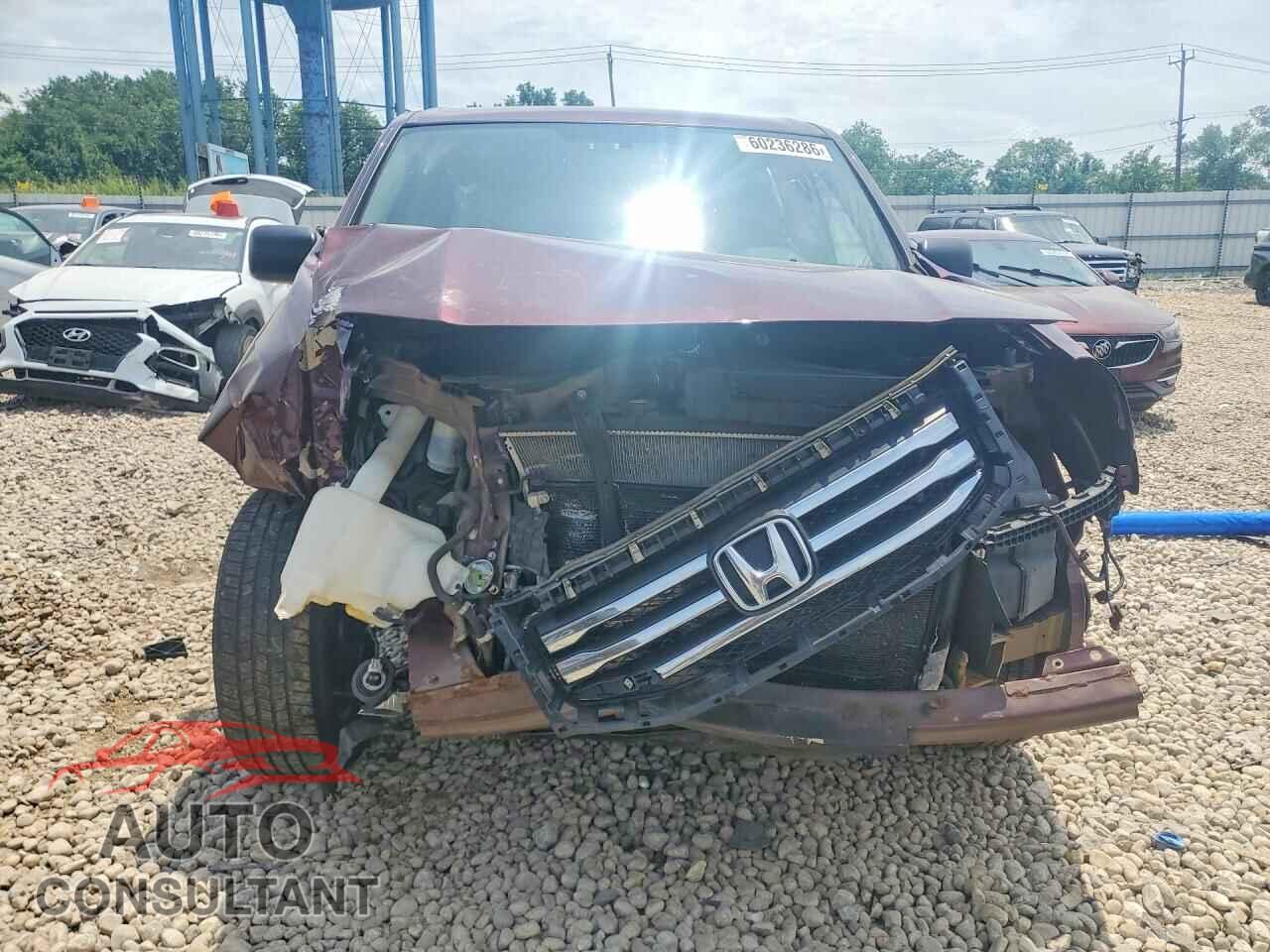 HONDA PILOT 2013 - 5FNYF4H24DB024582