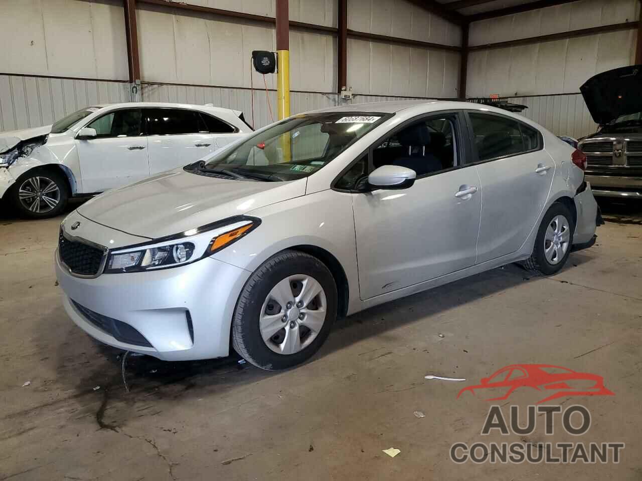 KIA FORTE 2017 - 3KPFK4A71HE128953