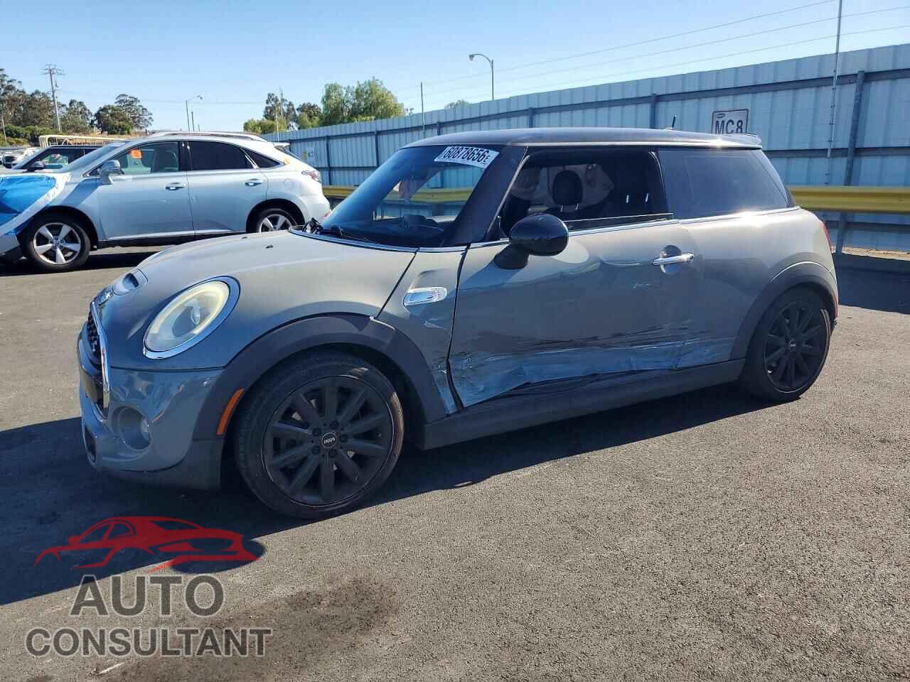 MINI COOPER 2015 - WMWXP7C50F2A33216