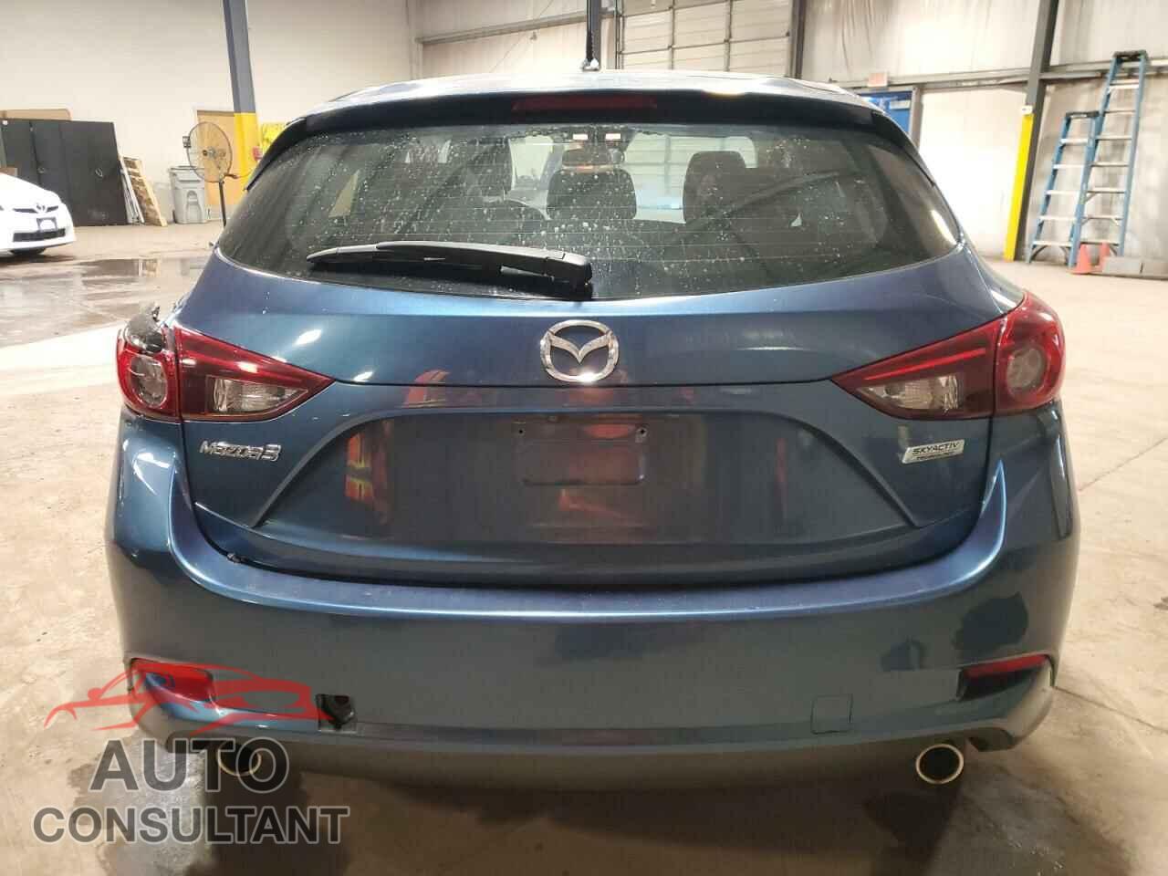 MAZDA 3 2017 - 3MZBN1L36HM134216