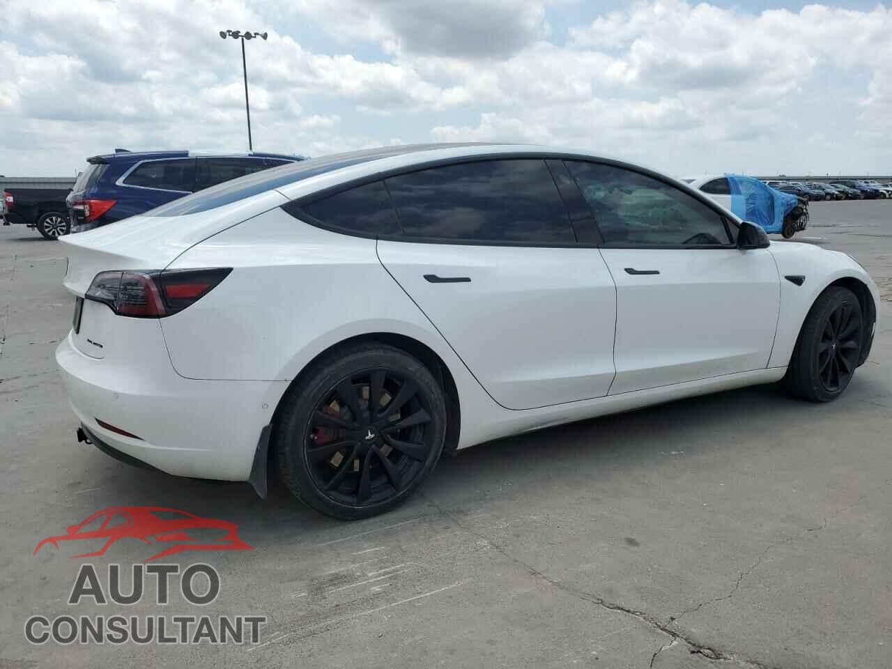 TESLA MODEL 3 2019 - 5YJ3E1EBXKF454663