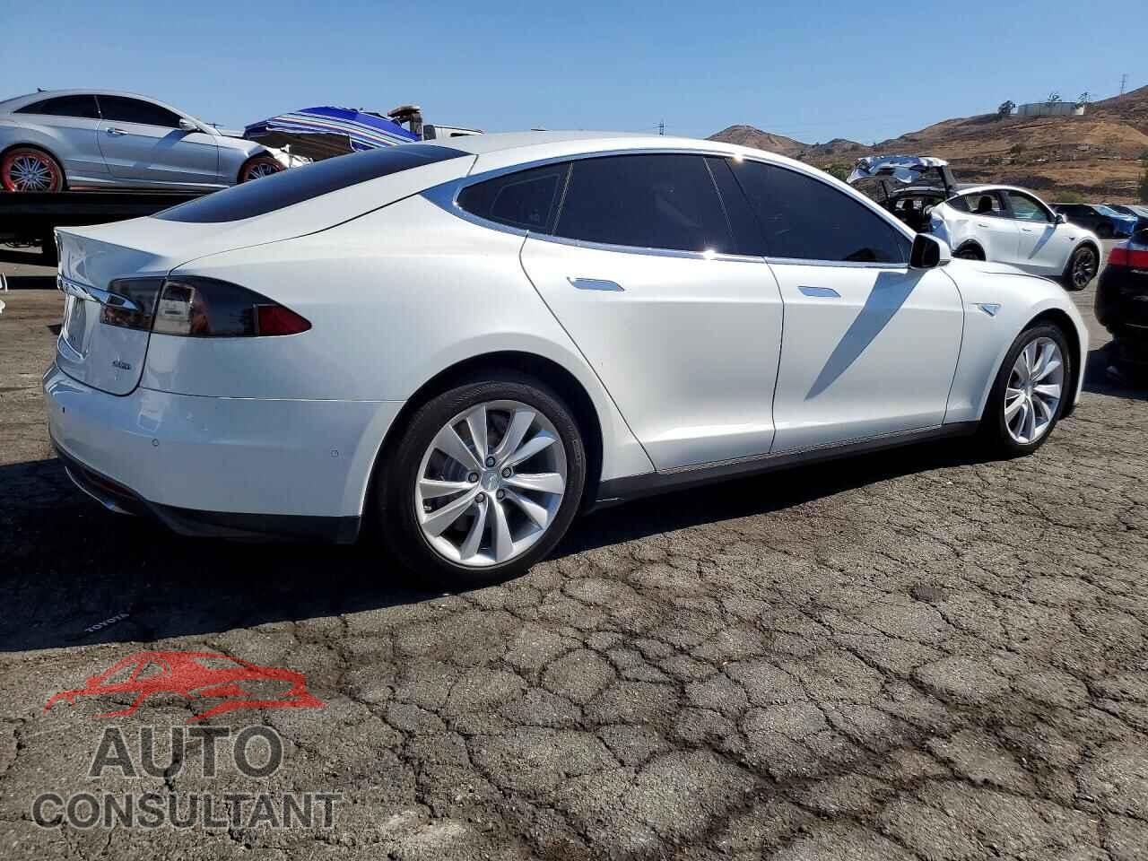 TESLA MODEL S 2015 - 5YJSA1E2XFF103720