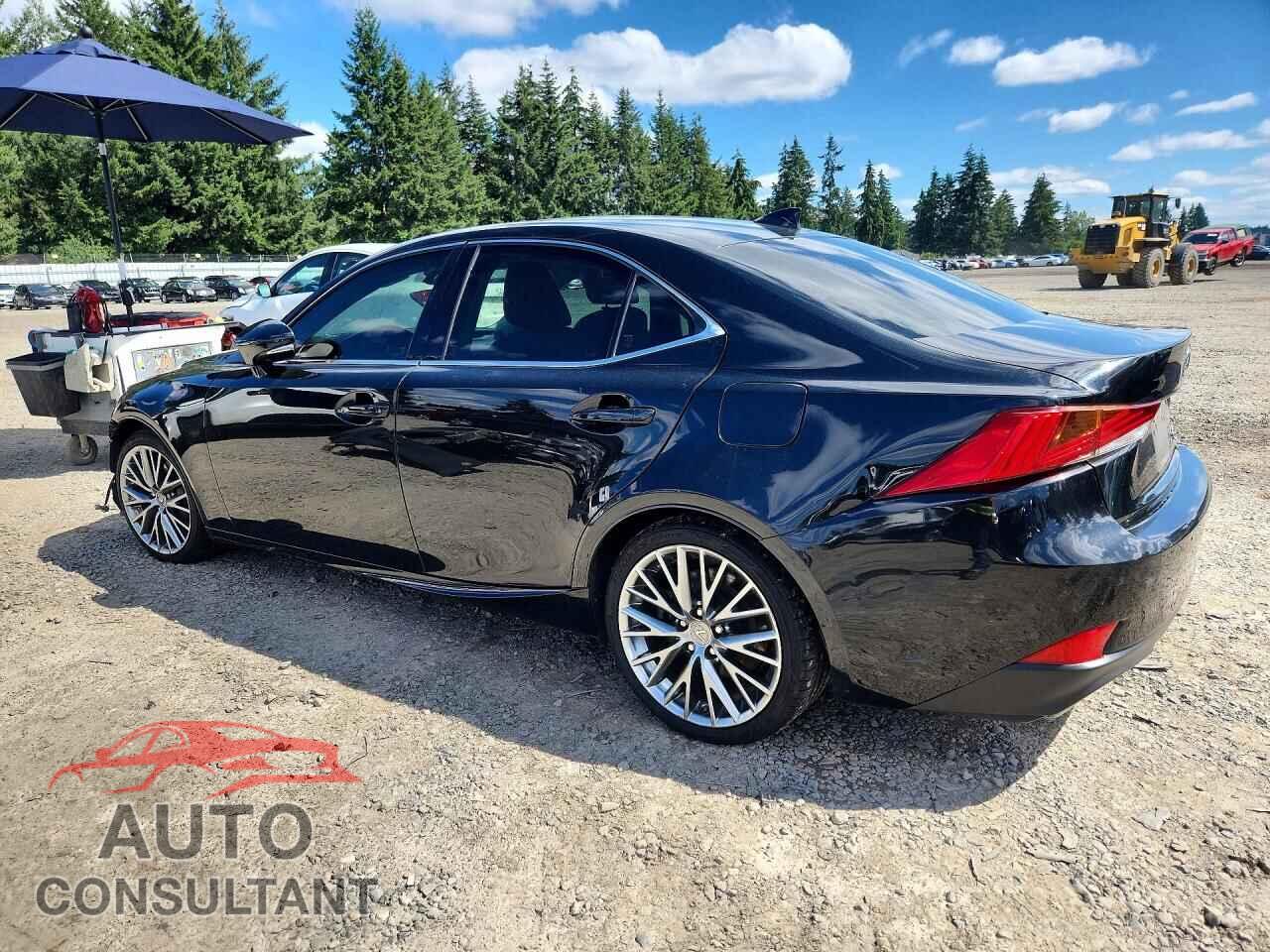 LEXUS IS 2019 - JTHC81D20K5035102