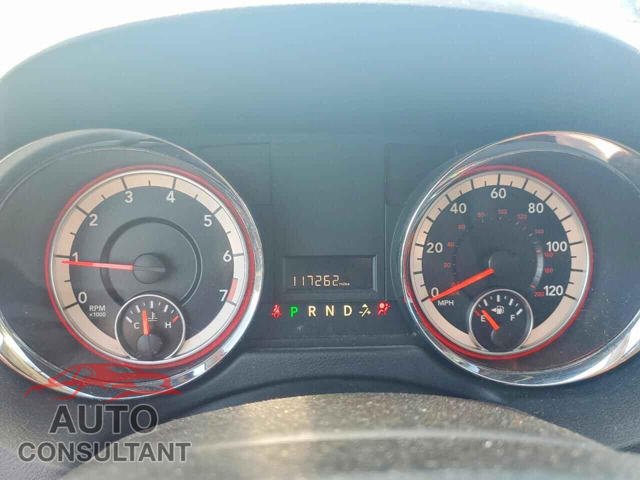 DODGE CARAVAN 2015 - 2C4RDGBG6FR652912