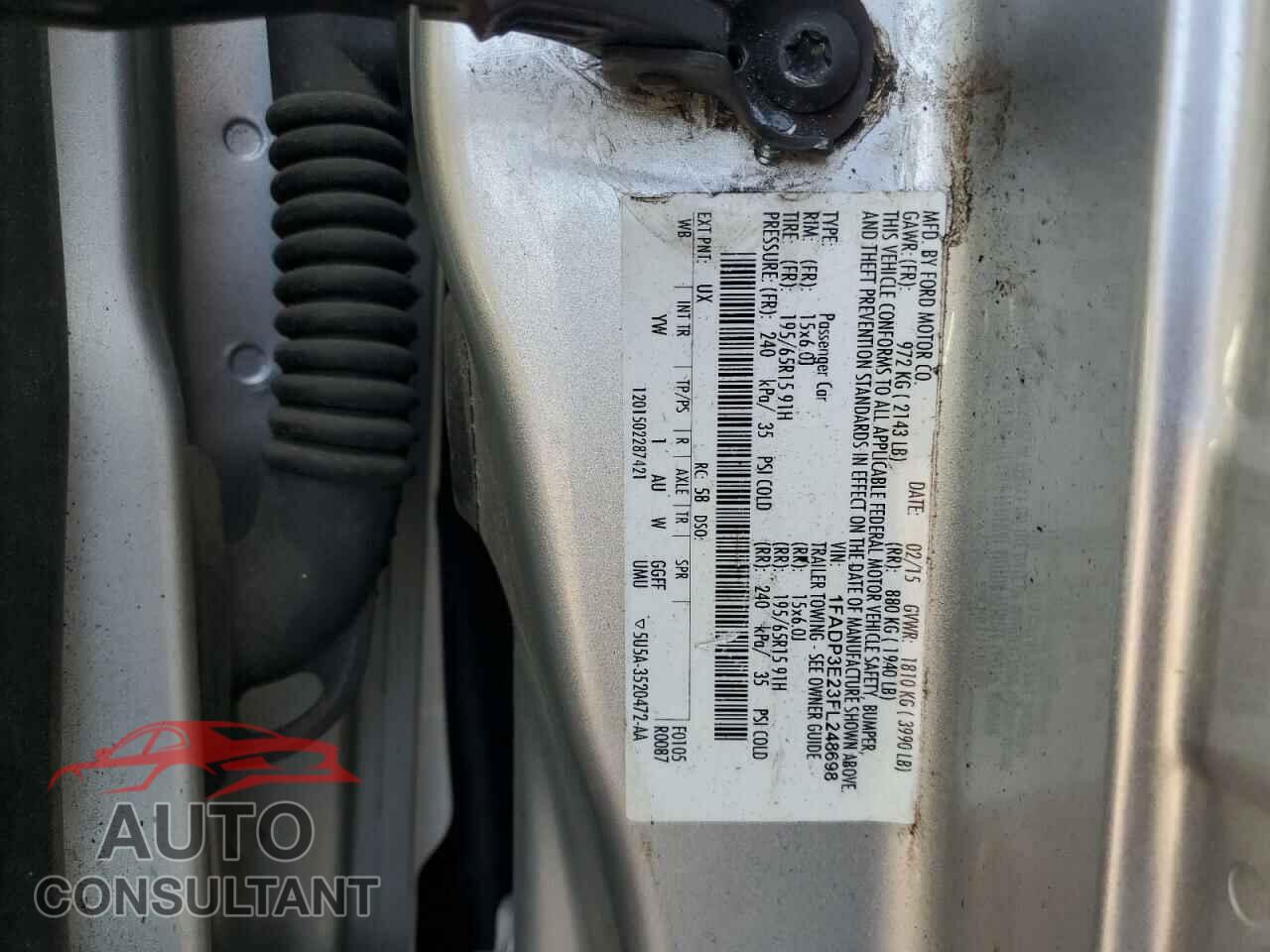 FORD FOCUS 2015 - 1FADP3E23FL248698