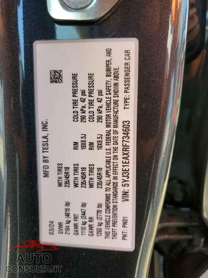TESLA MODEL 3 2024 - 5YJ3E1EAXRF734603