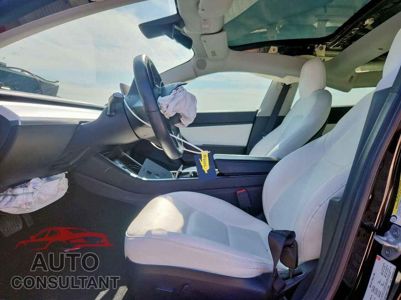 TESLA MODEL 3 2018 - 5YJ3E1EA4JF177868