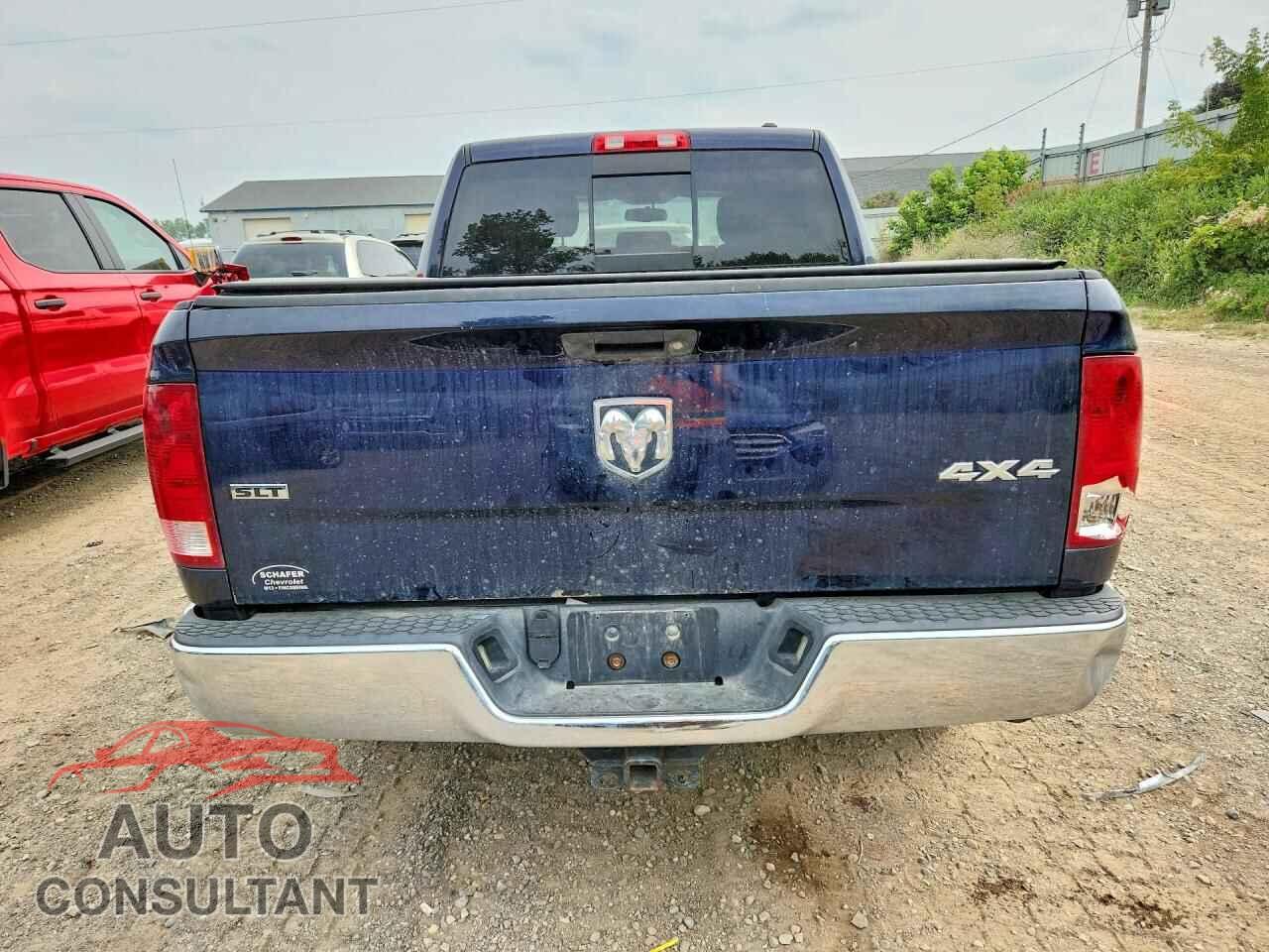 DODGE RAM 1500 2012 - 1C6RD7LT5CS190579