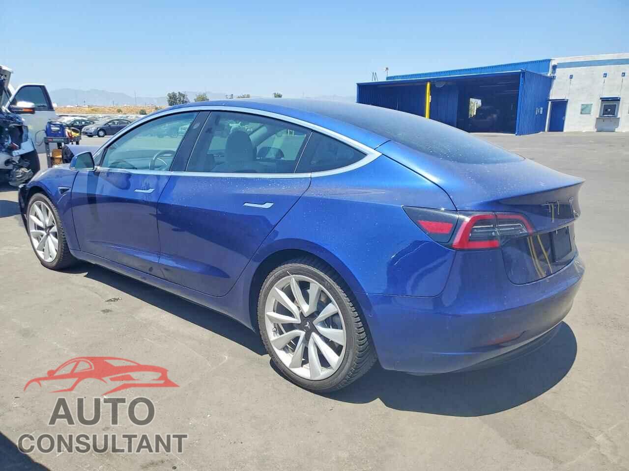 TESLA MODEL 3 2019 - 5YJ3E1EB0KF421817