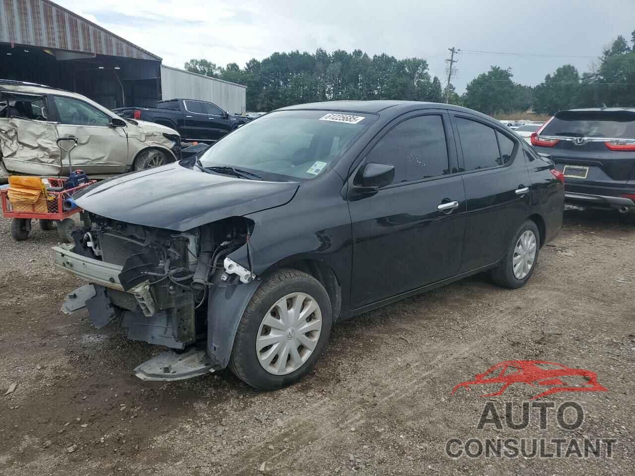 NISSAN VERSA 2019 - 3N1CN7AP5KL813295